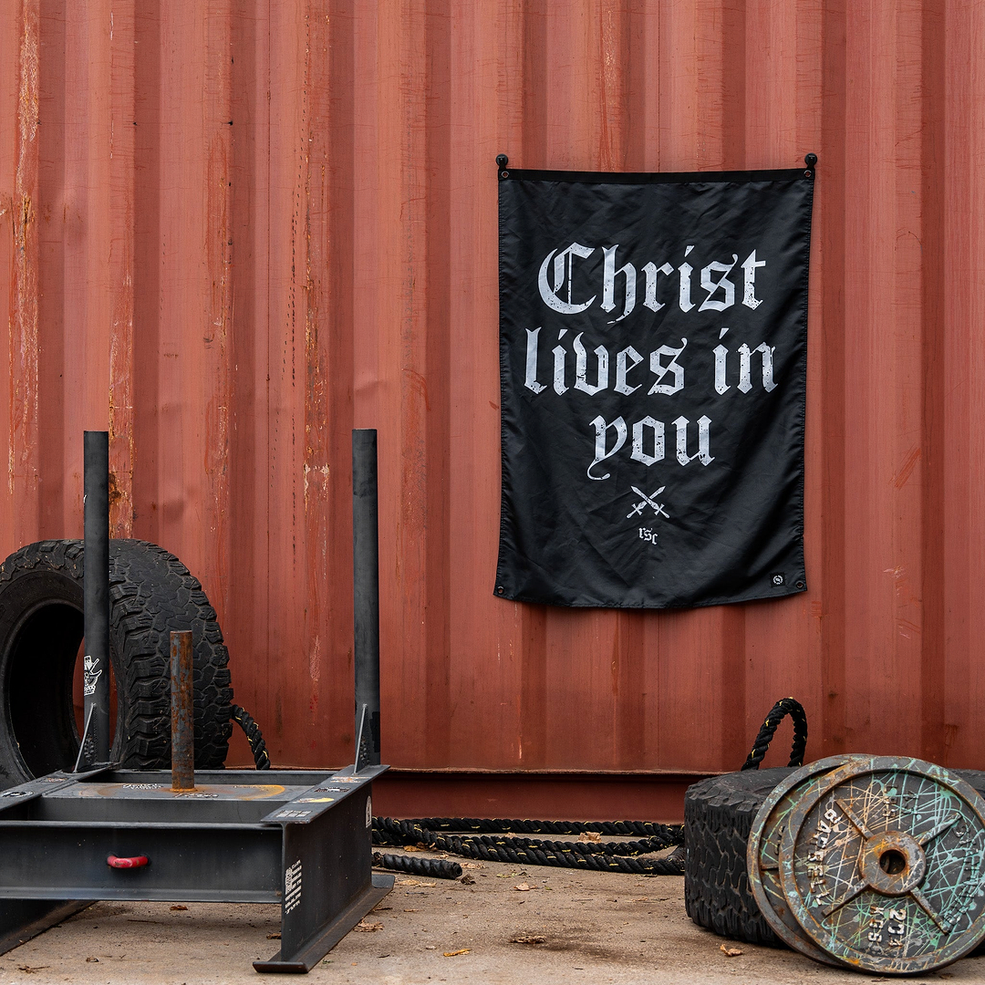 Christ Lives In You 4' x 3' Flag