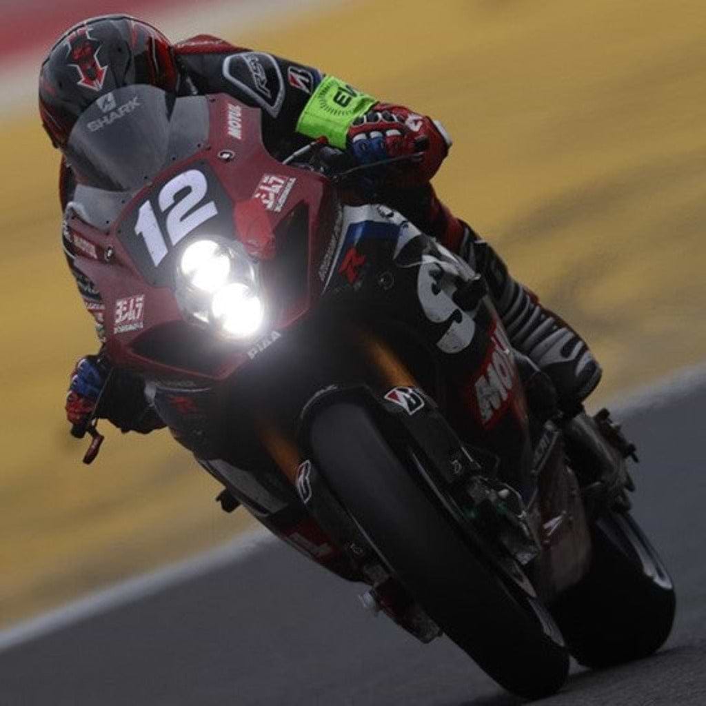 2023 鈴鹿8耐 SUZUKI応援グッズ付きチケット【追加販売予定数 70枚　24歳以上の方のみ対象】※V2指定席券(観戦券込み)+応援グッズ　19,500円