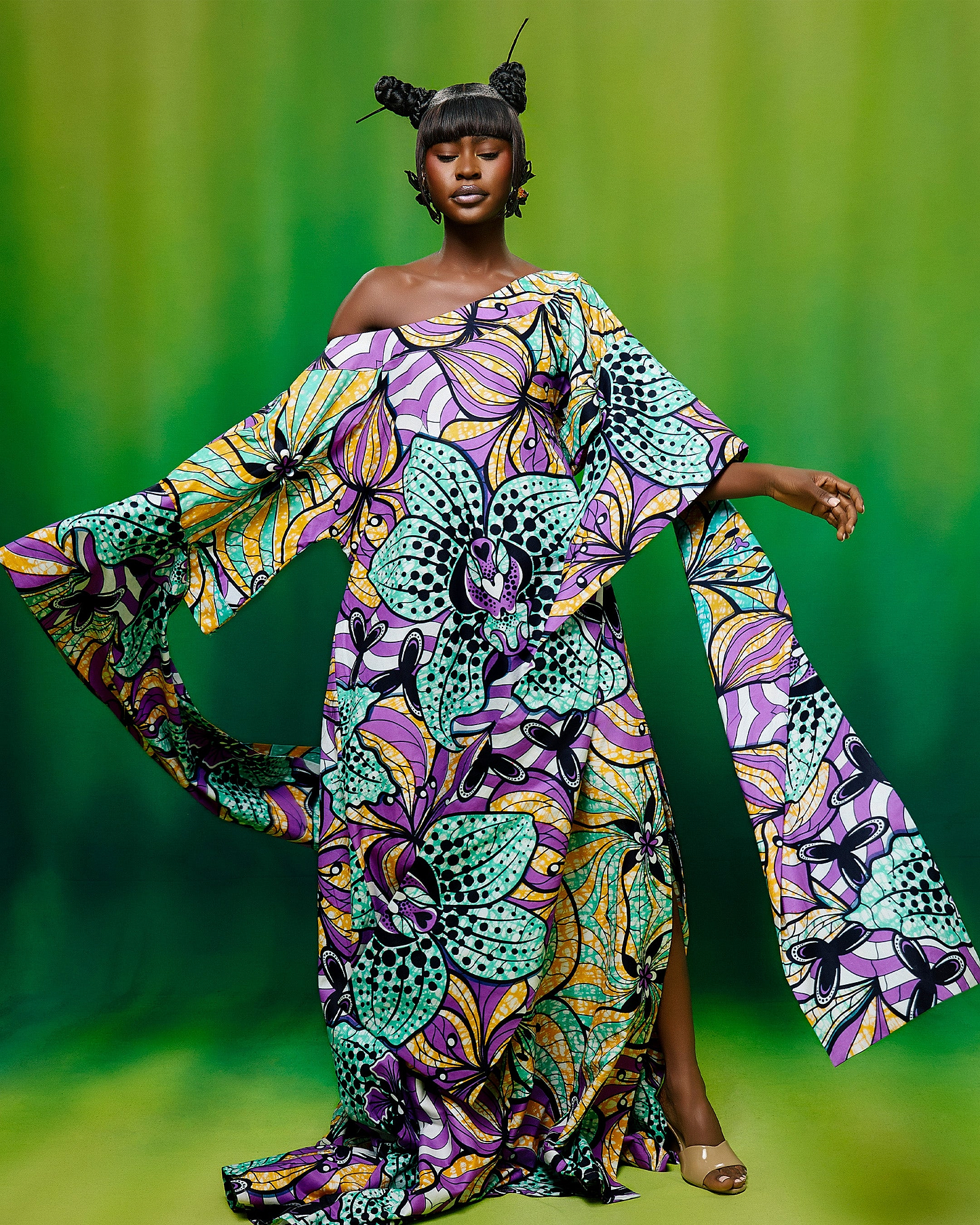 Vibrant off-the-shoulder maxi dress bold super-wax vls6516.001