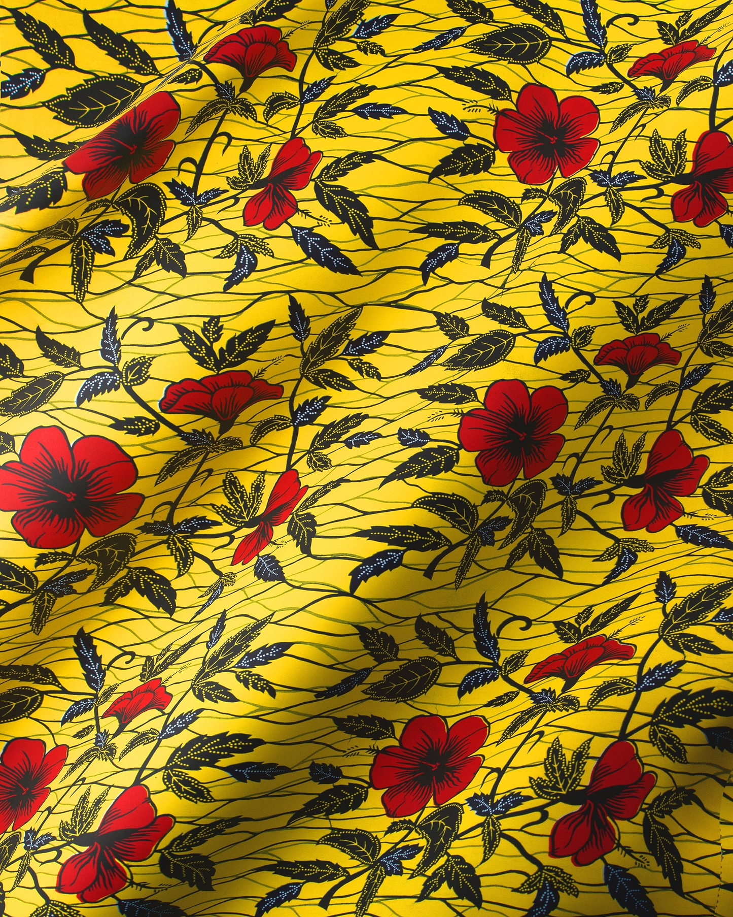 Yellow fabric red flowers dark wax hollandais vl00921.208