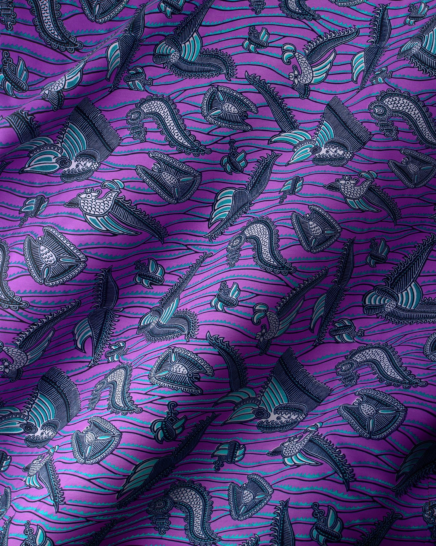 Wax Hollandais | VL00924.246 | Blue Embellished