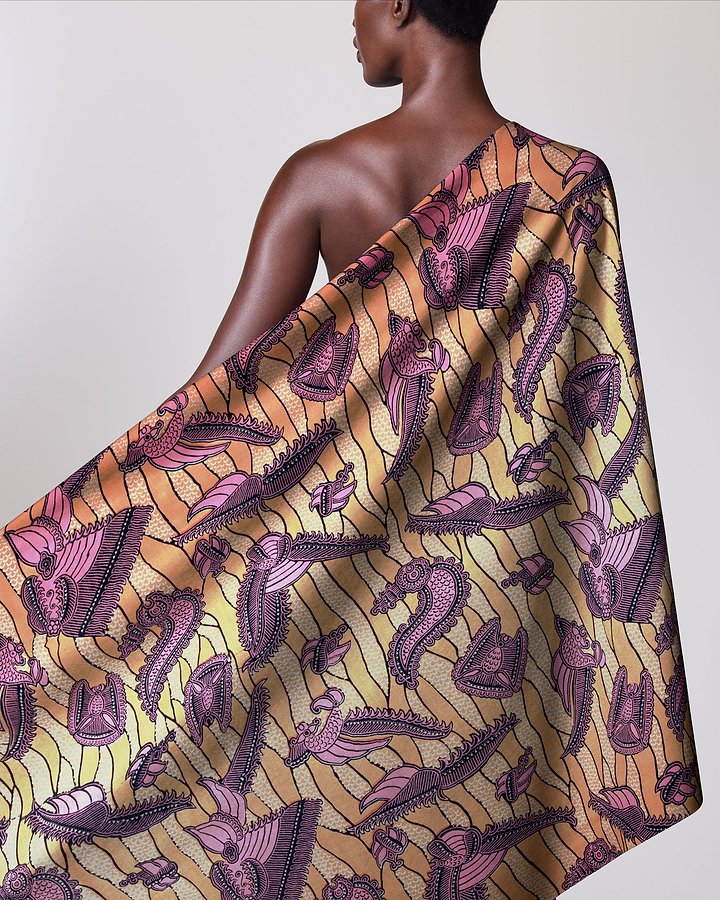 Wax Hollandais | VL00924.266 | Silver Embellished