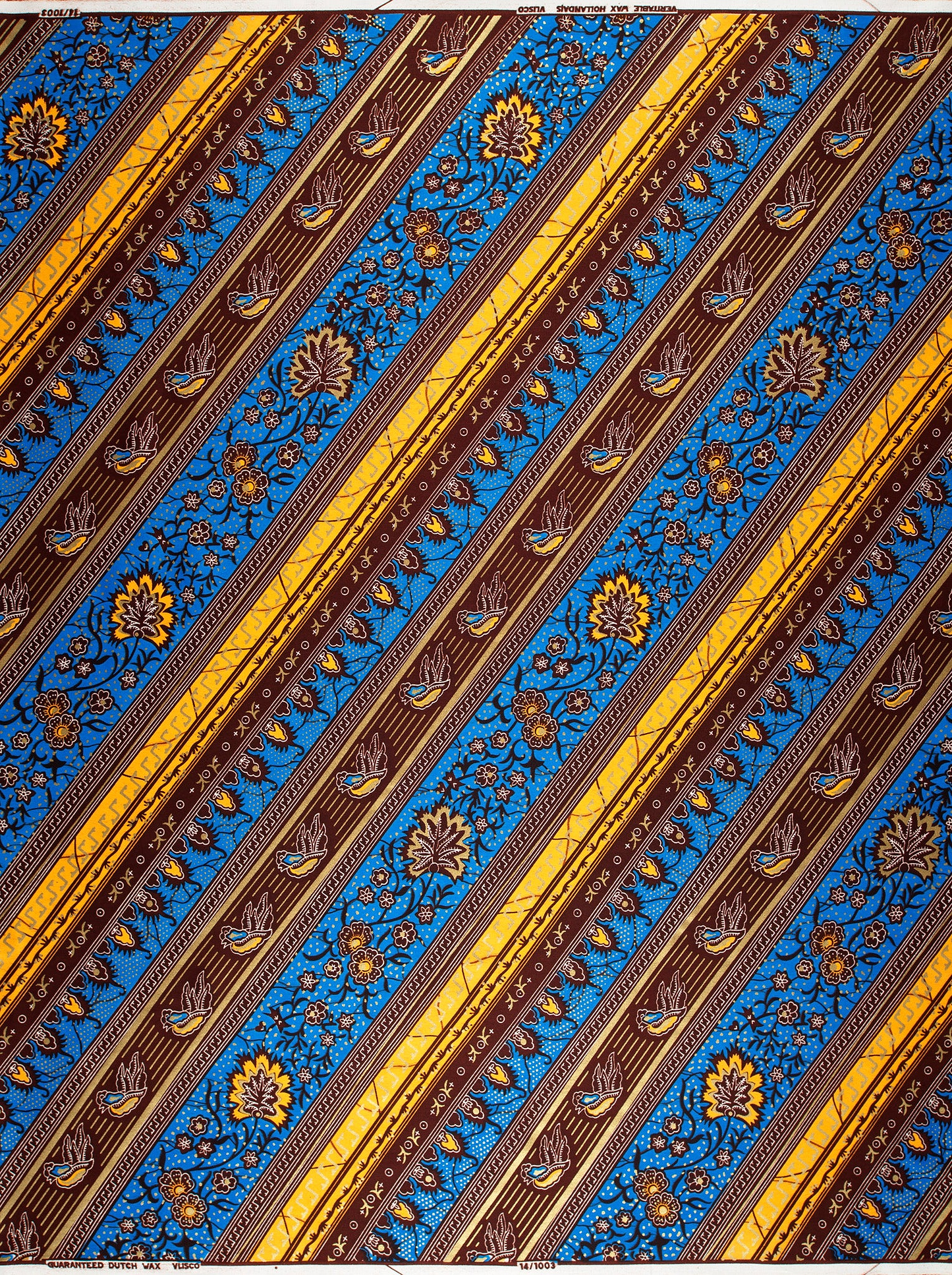 Wax Hollandais | VL01003.127 | Gold Embellished