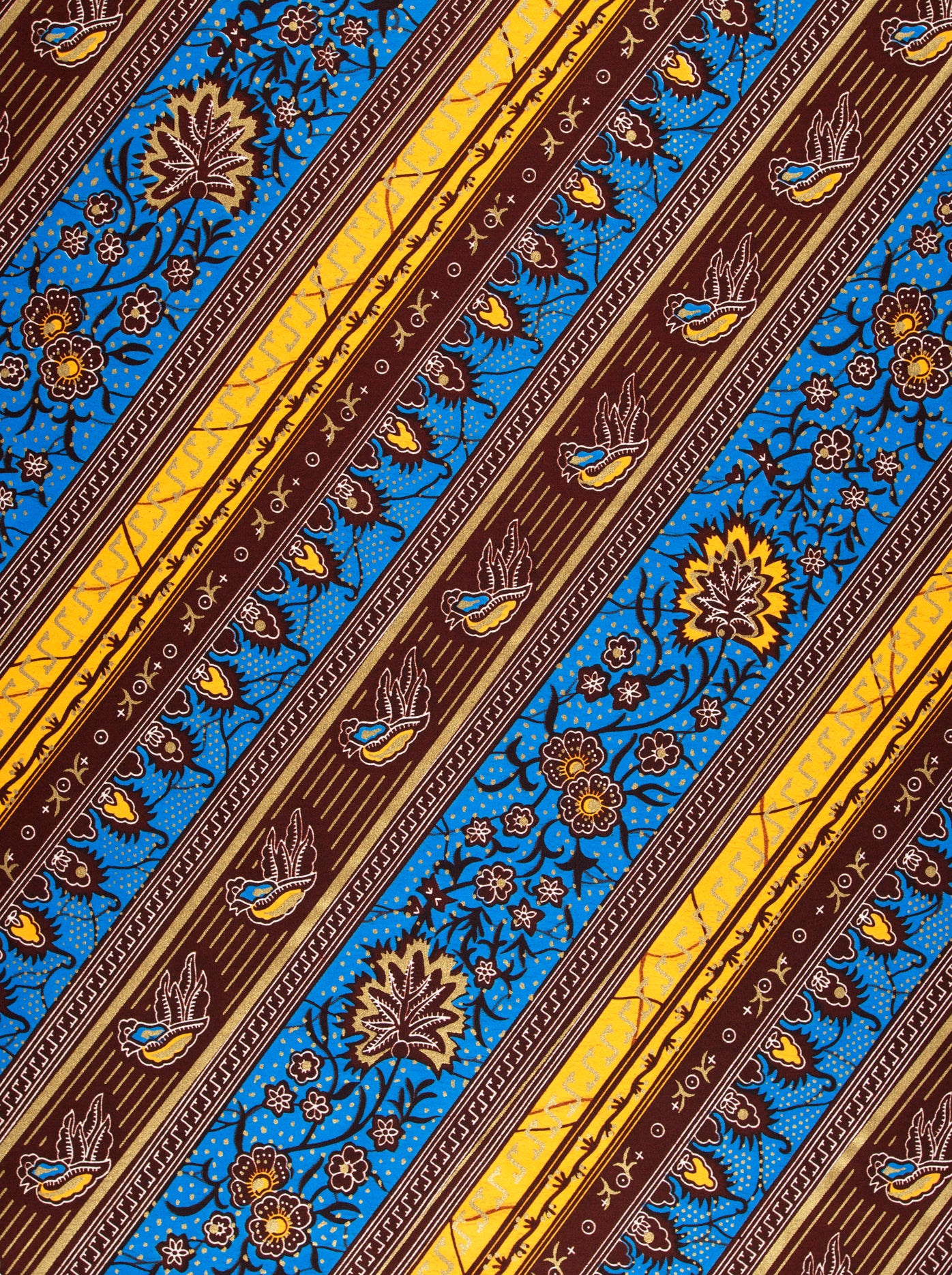 Wax Hollandais | VL01003.127 | Gold Embellished