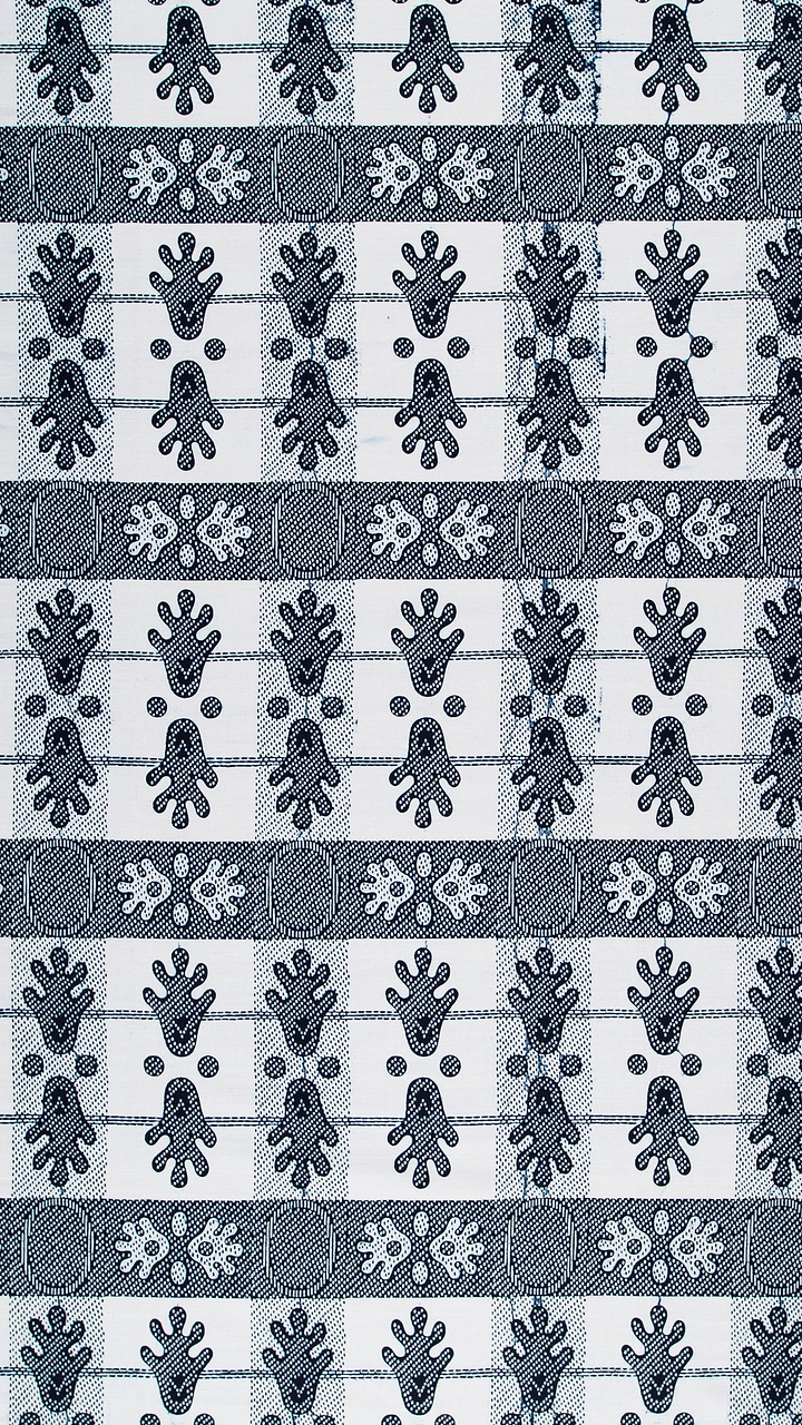 Blue white patterned fabric stylized wax hollandais vl02074.165