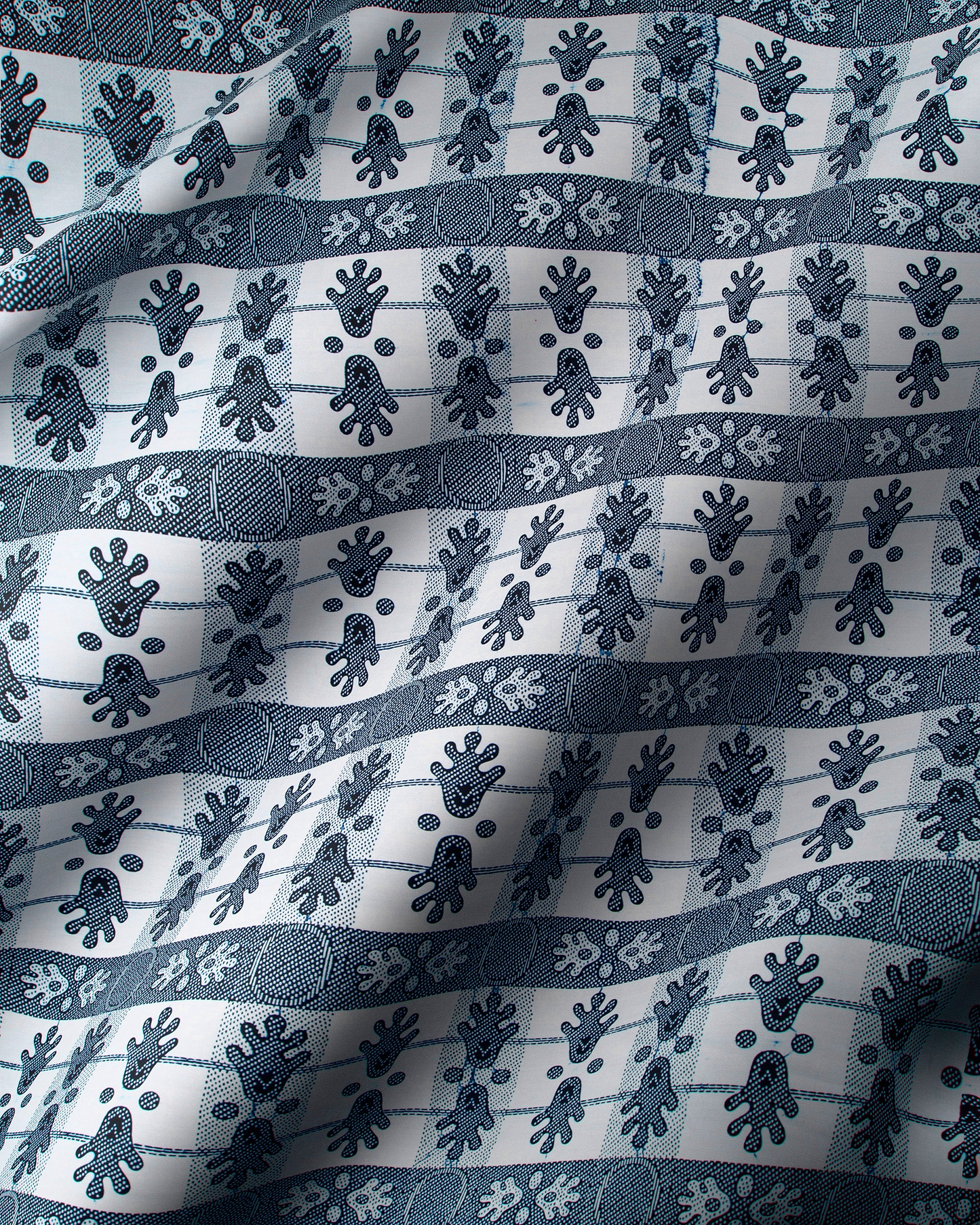 Blue white checkered fabric pattern wax hollandais vl02074.165