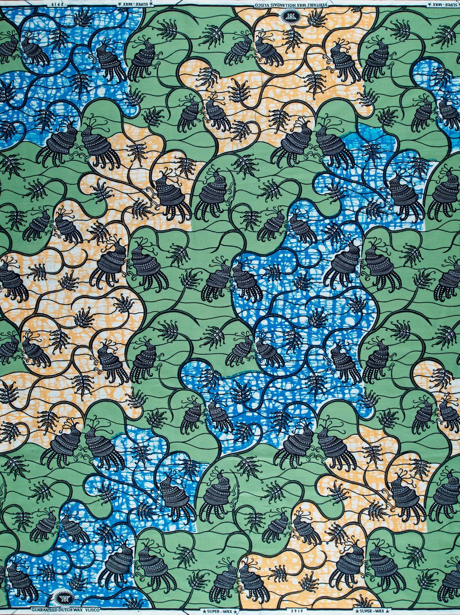 Vibrant african print fabric black super-wax vl02919.111
