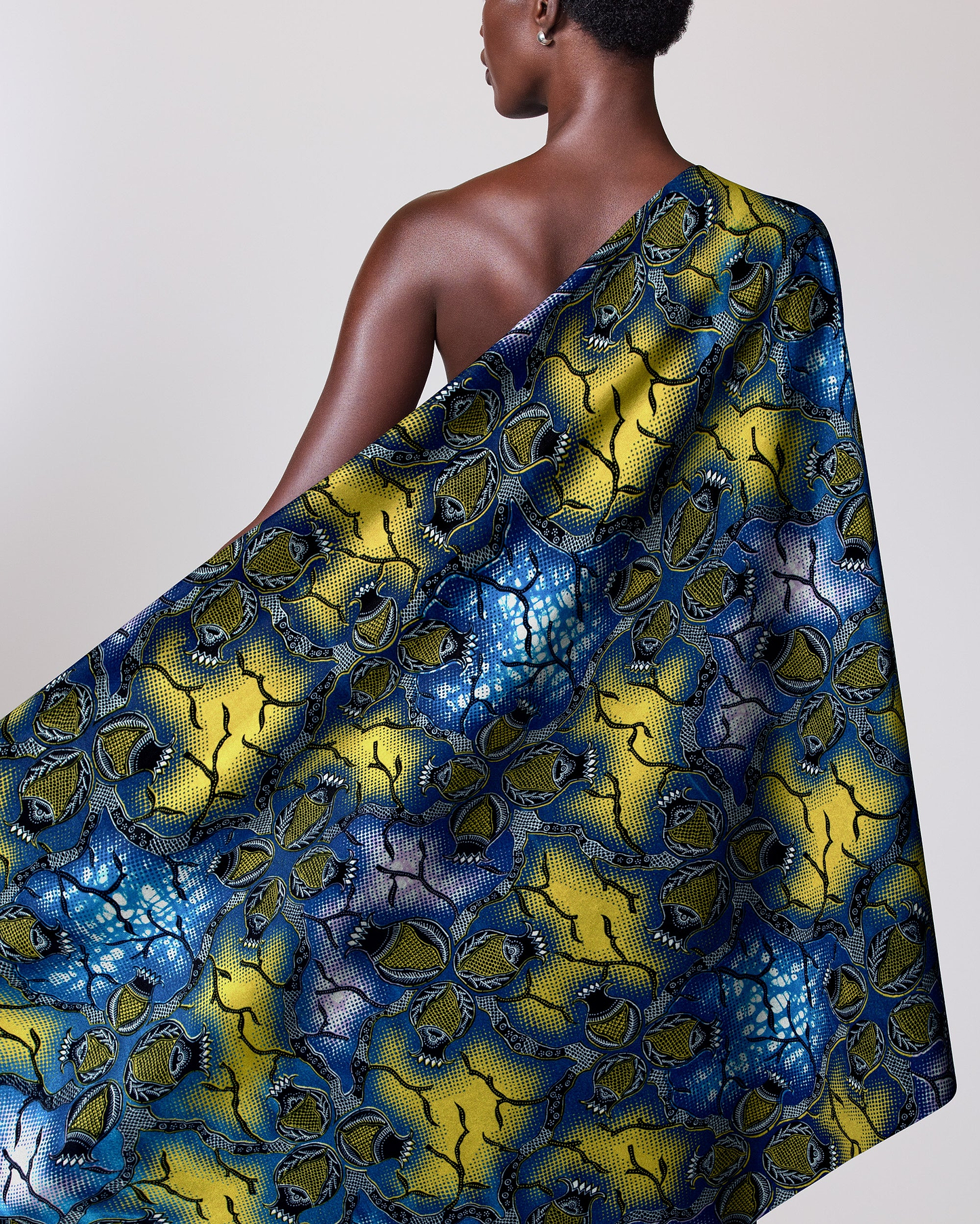 Vibrant blue yellow patterned fabric super-wax vl02921.396