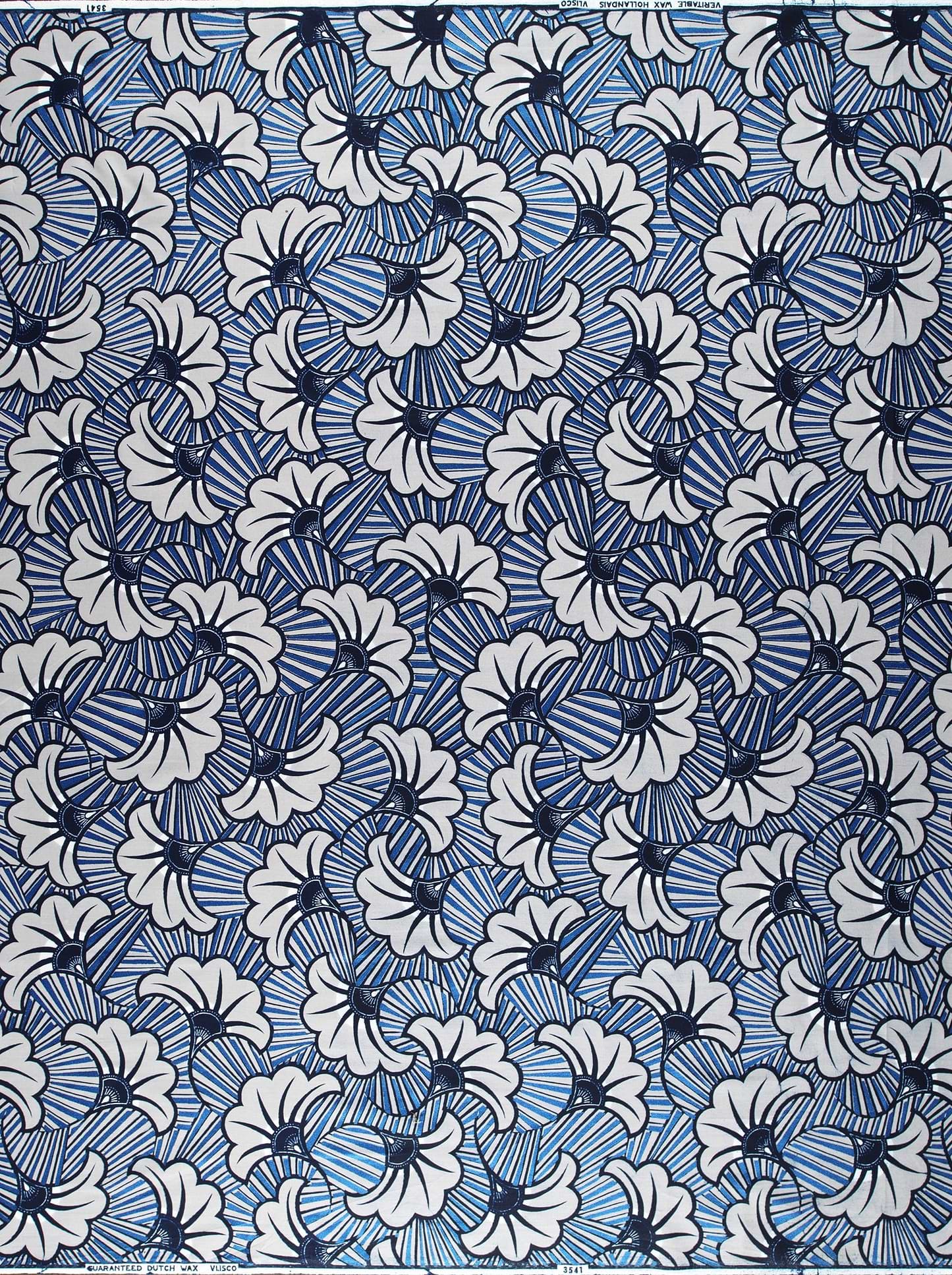 Wax Hollandais | VL03541.326 | Royal Blue Embellished