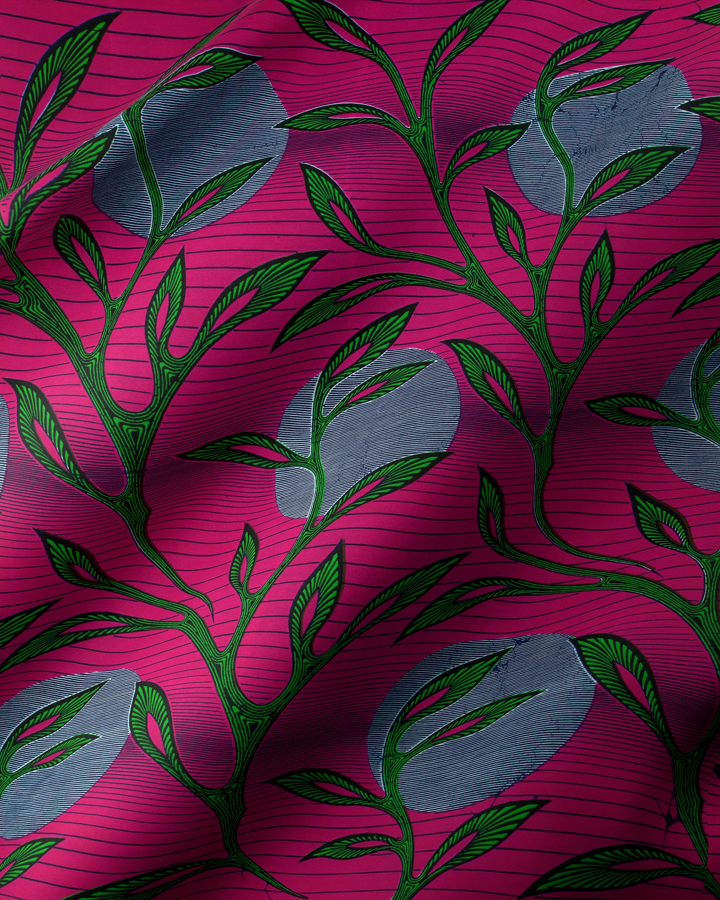 Vibrant fuchsia fabric bold green wax hollandais vl03639.214
