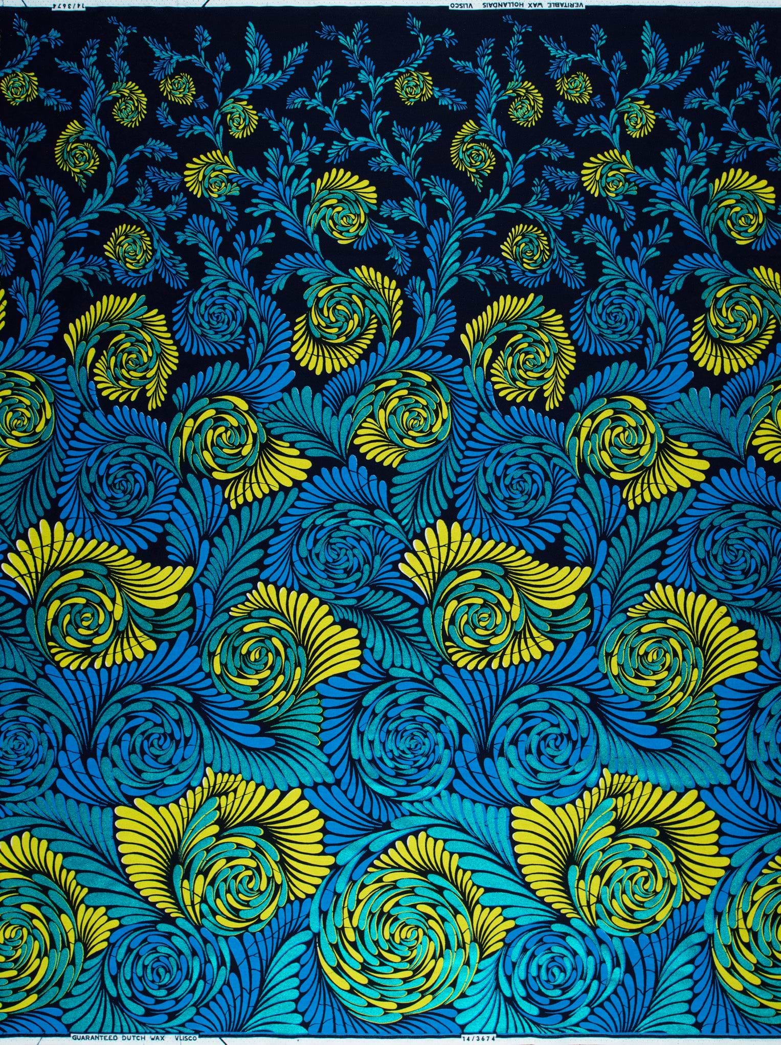 Vibrant blue yellow floral-patterned fabric wax hollandais vl03674.011
