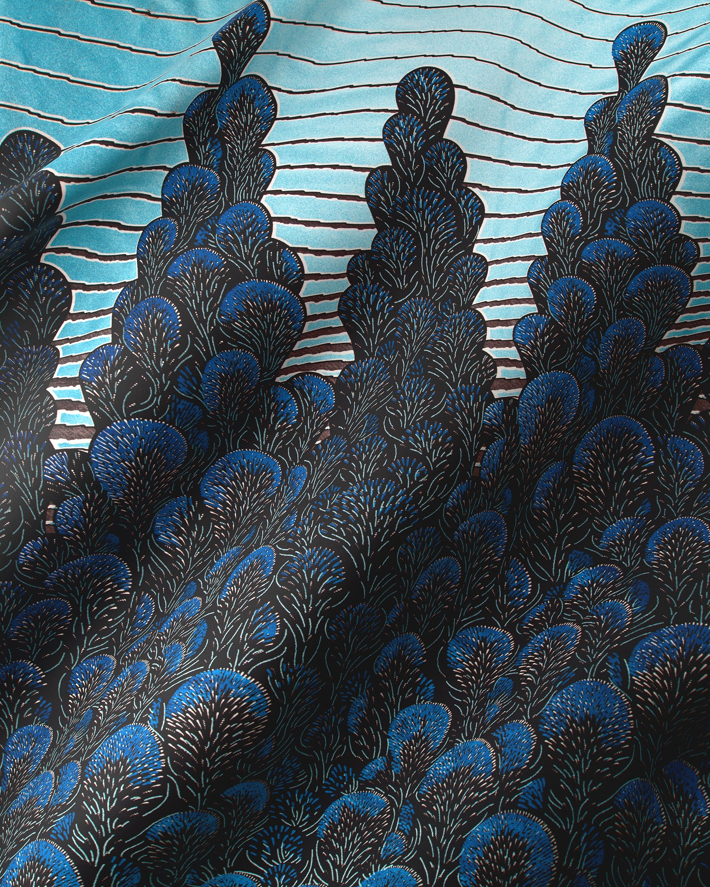 Blue black patterned fabric stylized wax glitterglam vl03762.013