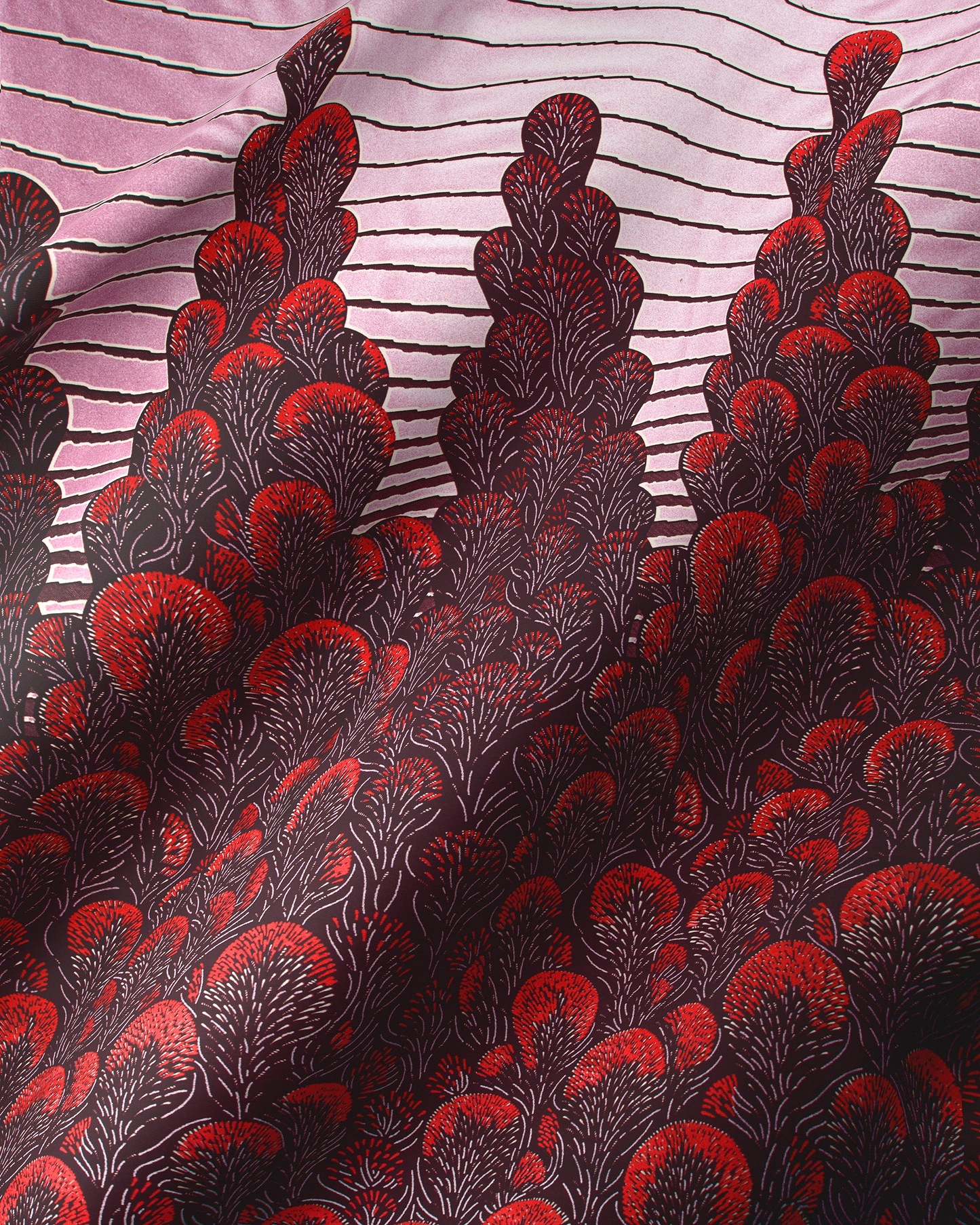 Vibrant red black patterned fabric wax glitterglam vl03762.015