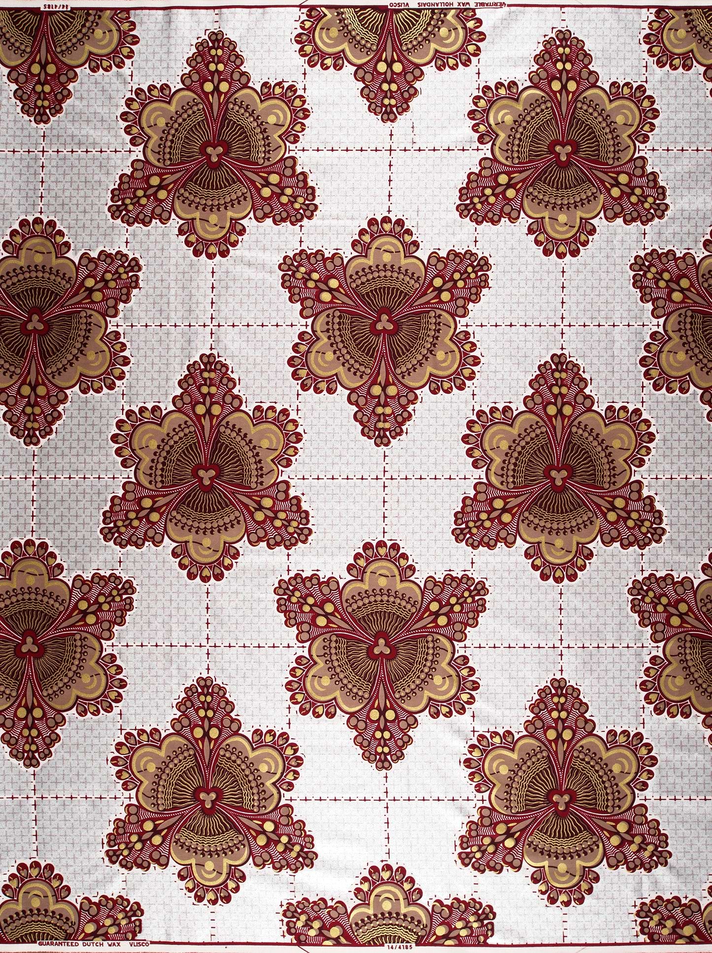 Fabric features pattern ornate symmetrical wax glitterglam vl04185.017