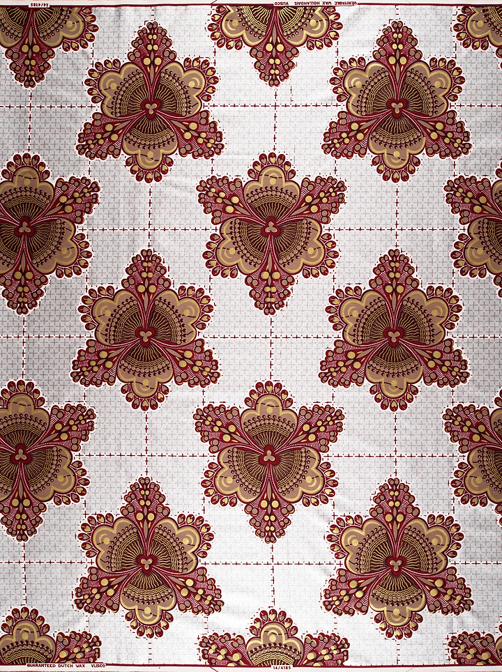 Fabric features pattern ornate symmetrical wax glitterglam vl04185.017