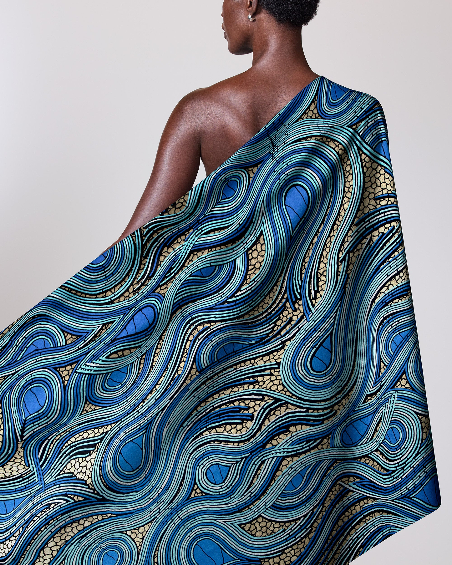 Vibrant blue gold patterned fabric wax hollandais vl04202.018