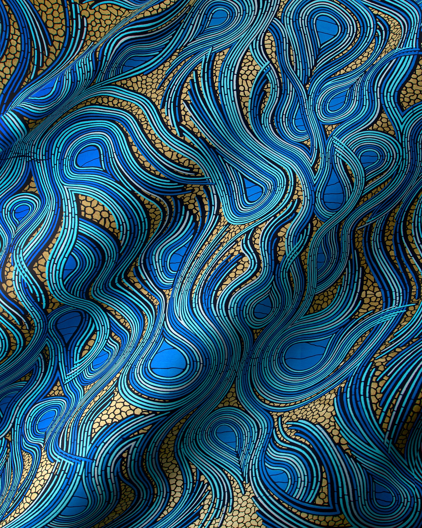 Blue gold abstract wave-patterned fabric wax hollandais vl04202.018