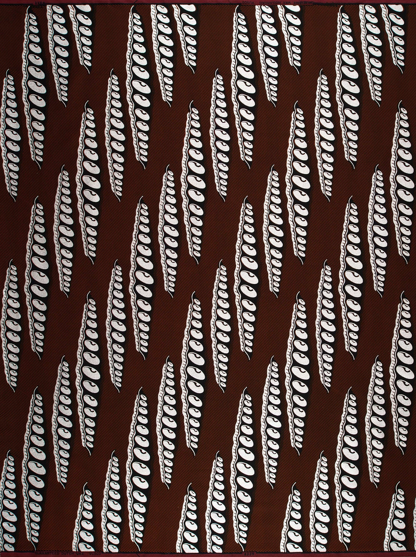 Sky Wax | VL04339.116 | Silver Embellished