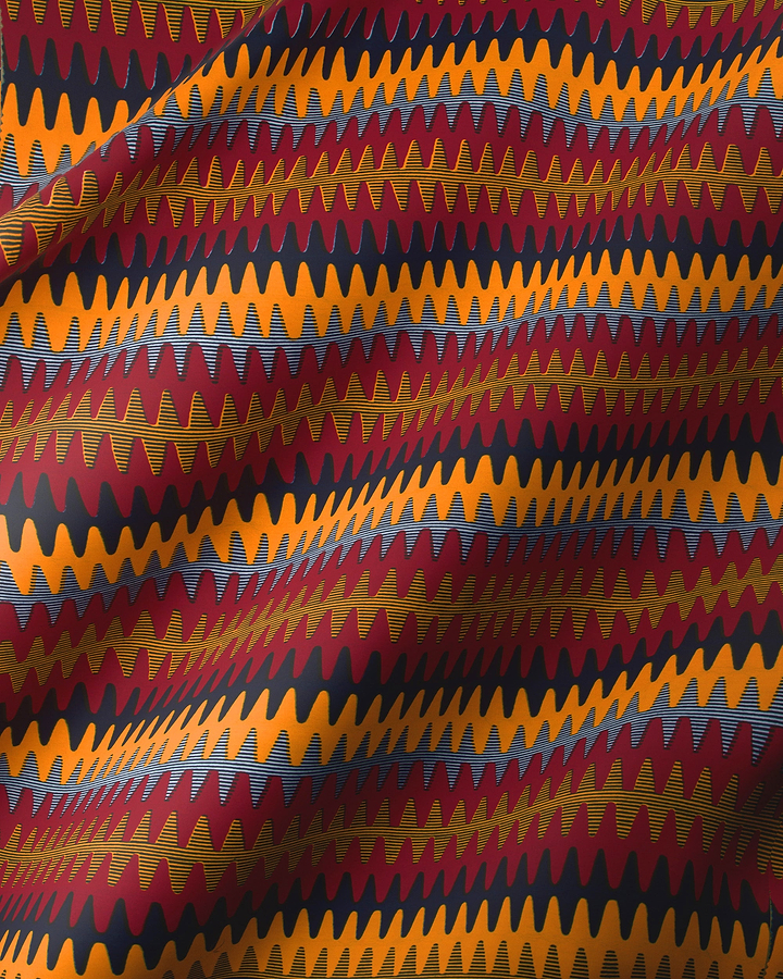Vibrant red orange zigzag-patterned fabric wax hollandais vl04787.082