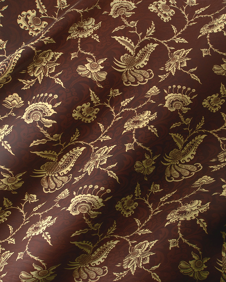 Rich burgundy fabric adorned intricate wax hollandais vl08473.007