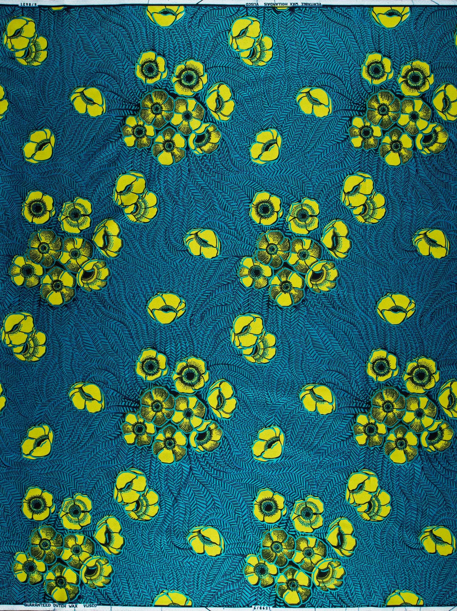 Vibrant yellow floral patterned fabric wax hollandais vl08621.018