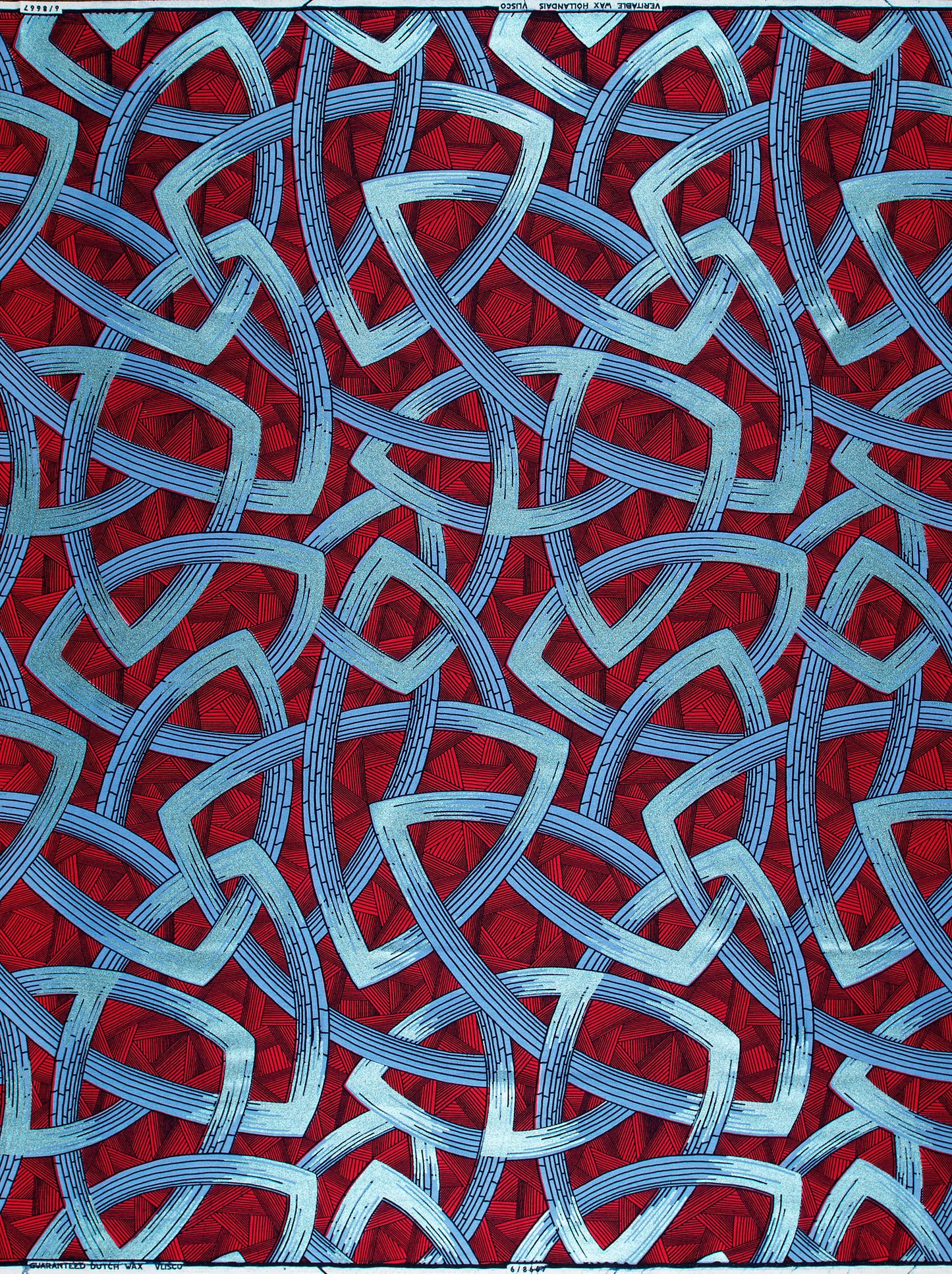 Vibrant red fabric intricate light wax hollandais vl08667.012