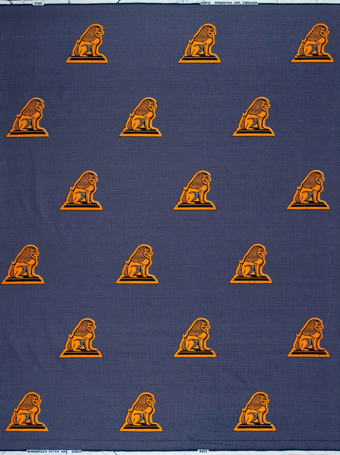 Navy blue fabric pattern golden wax hollandais vl08863.085