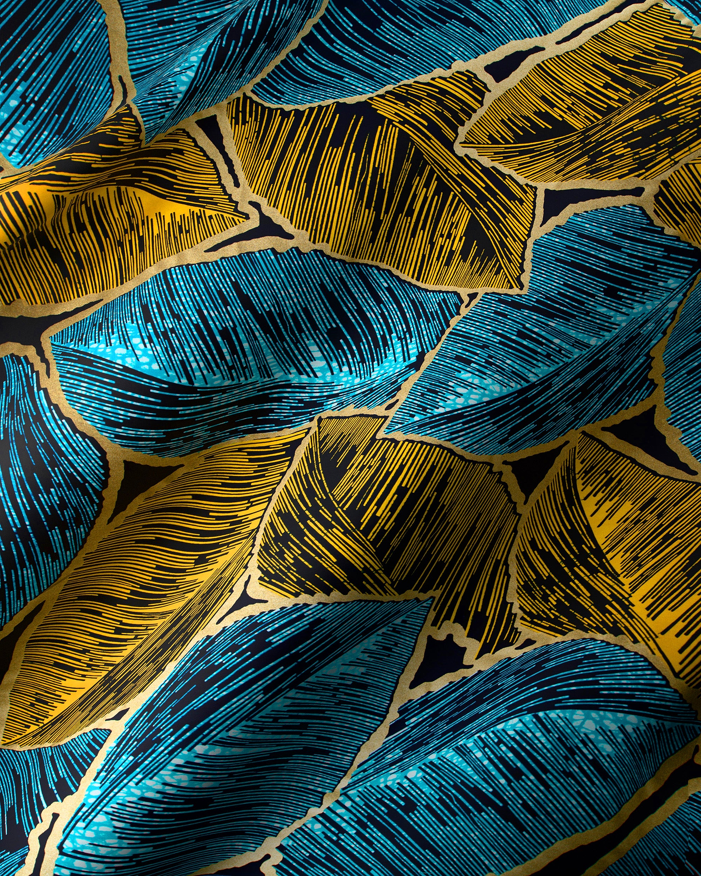 Vibrant blue gold leaf-patterned fabric wax hollandais vl08946.010