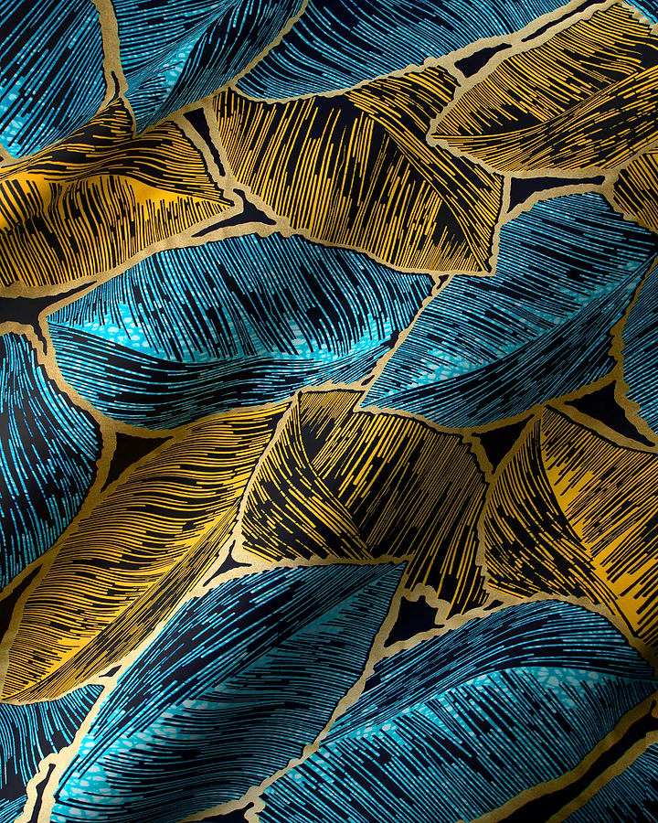 Vibrant blue gold leaf-patterned fabric wax hollandais vl08946.010