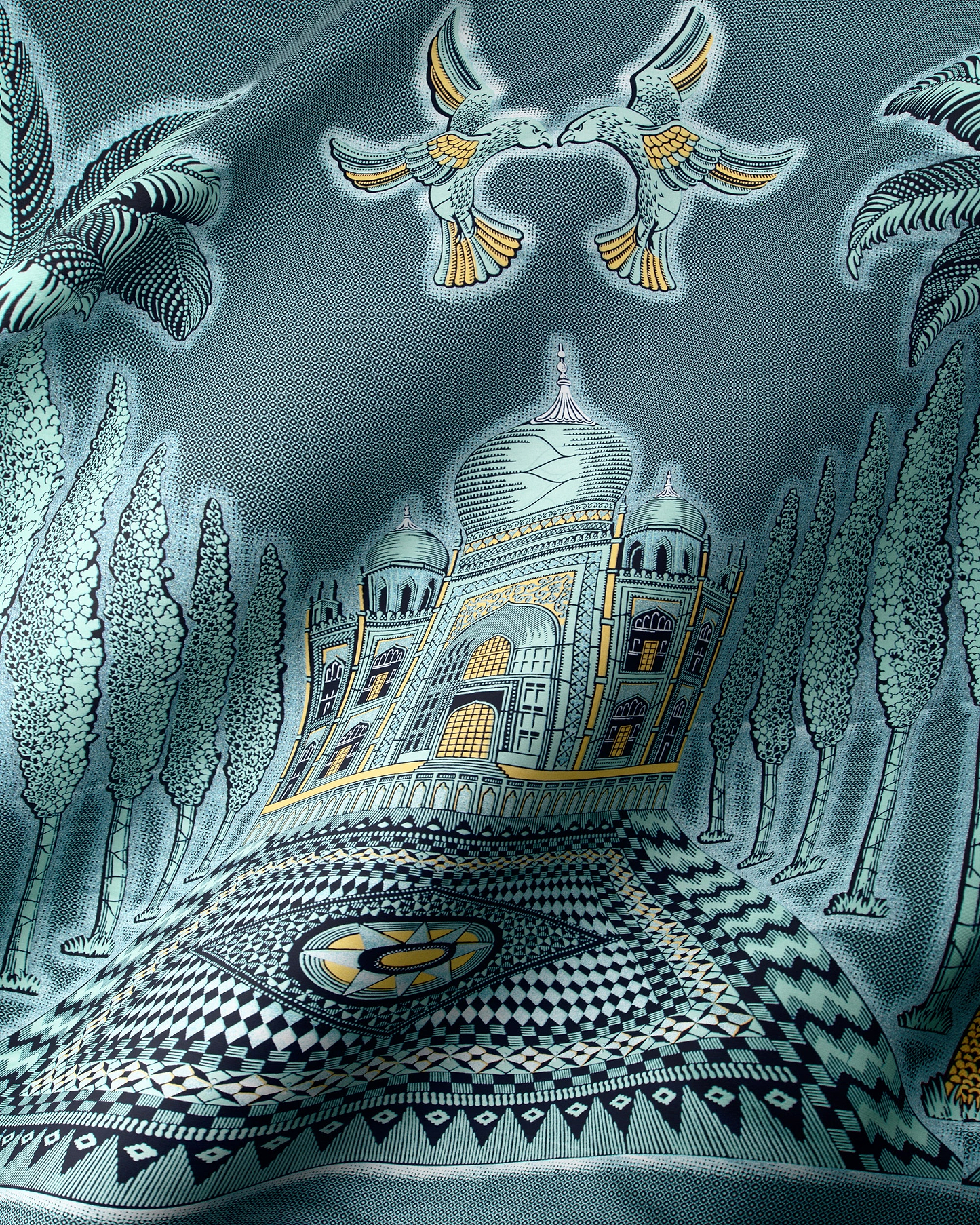 Wax Hollandais | VL0H522.148 | Pastel Blue Embellished