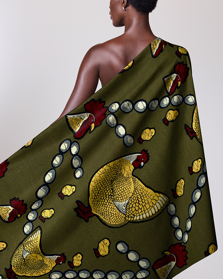 Olive green fabric draped model’s wax hollandais vl0h628.138