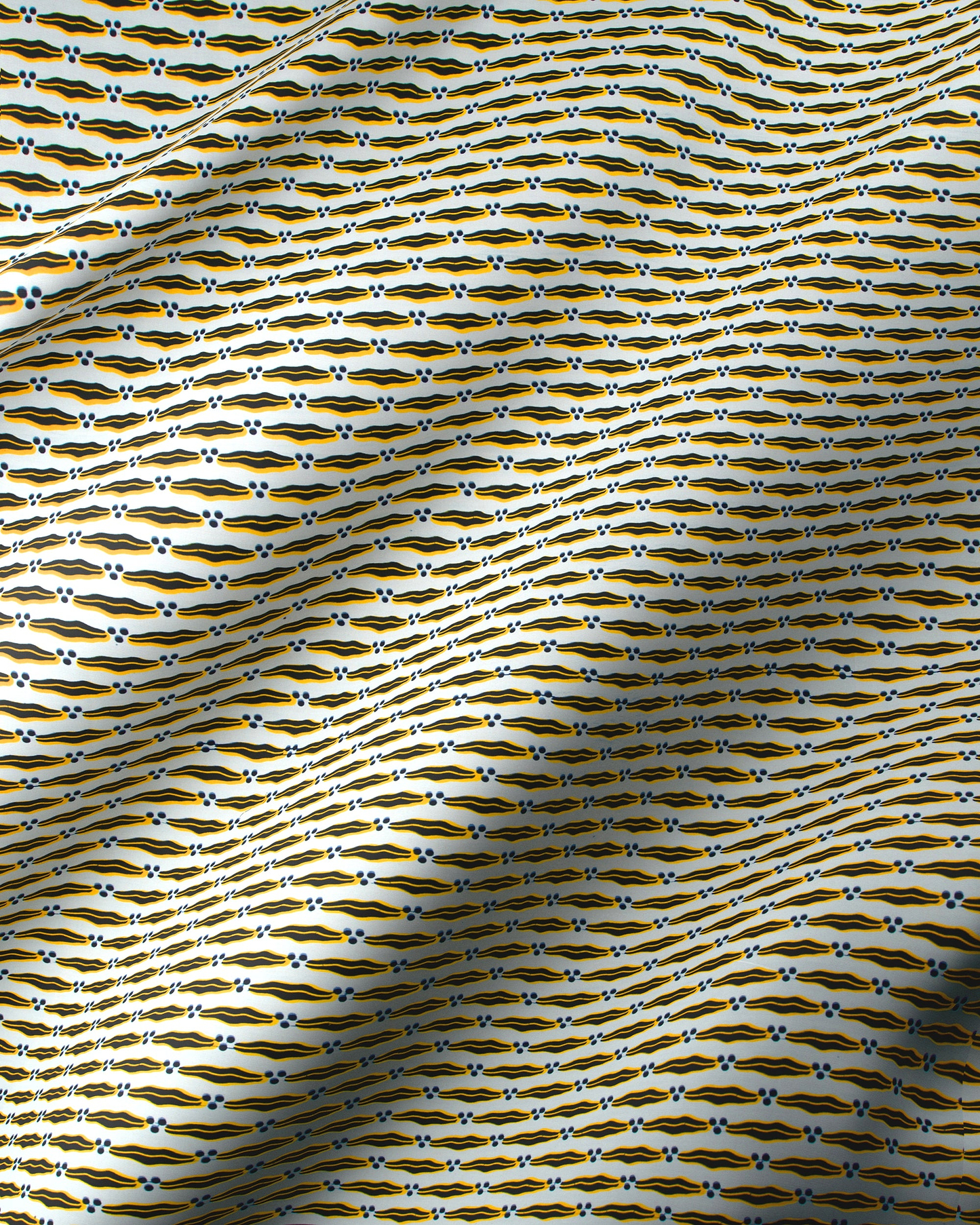 Fabric pattern black gold bat wax hollandais vl0h703.140