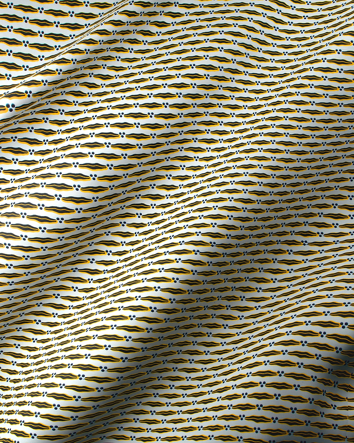 Fabric pattern black gold bat wax hollandais vl0h703.140