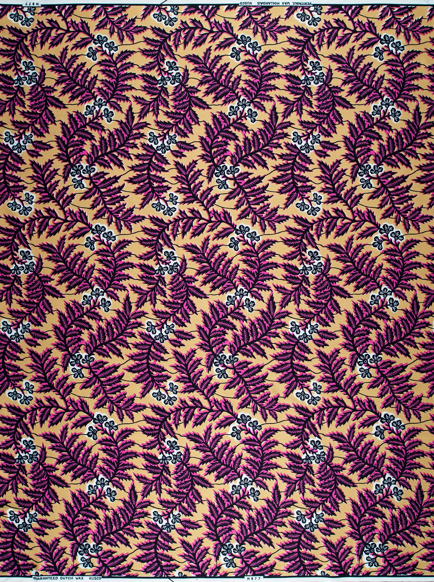 Purple fern-patterned fabric beige background wax hollandais vl0h877.010