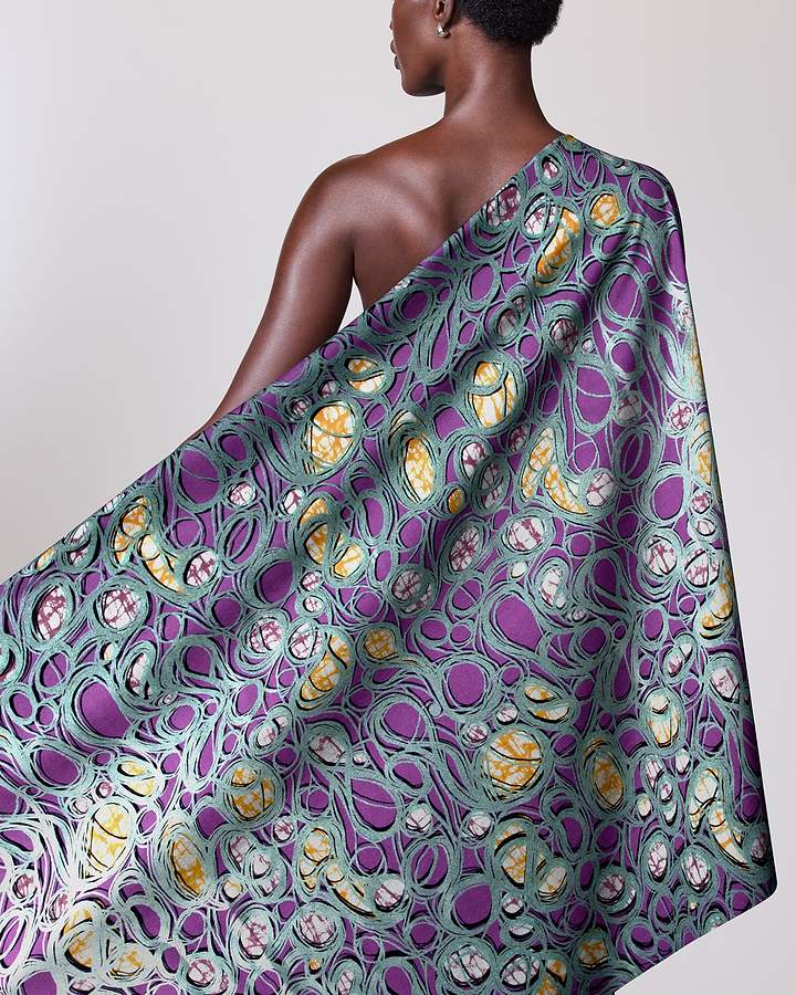 One-shoulder purple silk scarf adorned super-wax vl49271.017