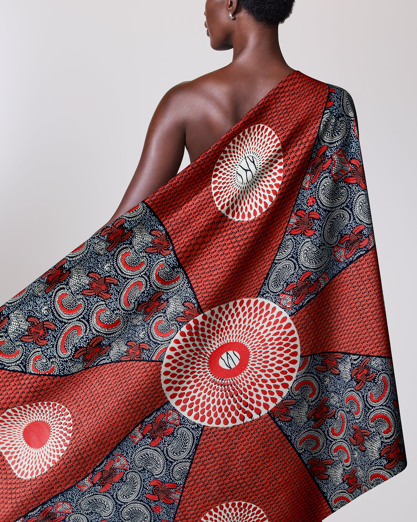 Wax Hollandais | VL55650.152 | Red Embellished