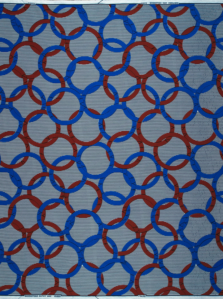 Blue red circles pattern wax hollandais vl73650.167