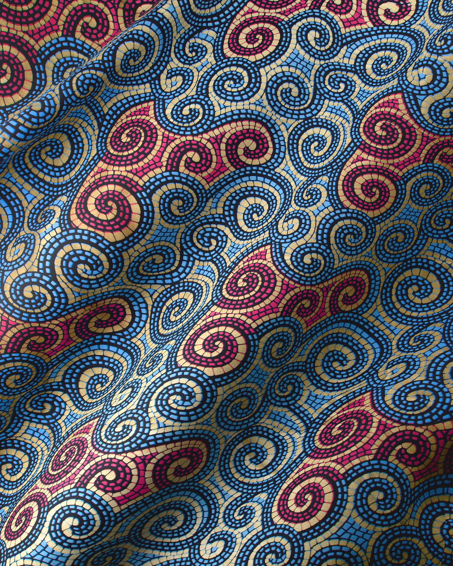 Vibrant fabric mosaic pattern blue wax hollandais vl80009.024