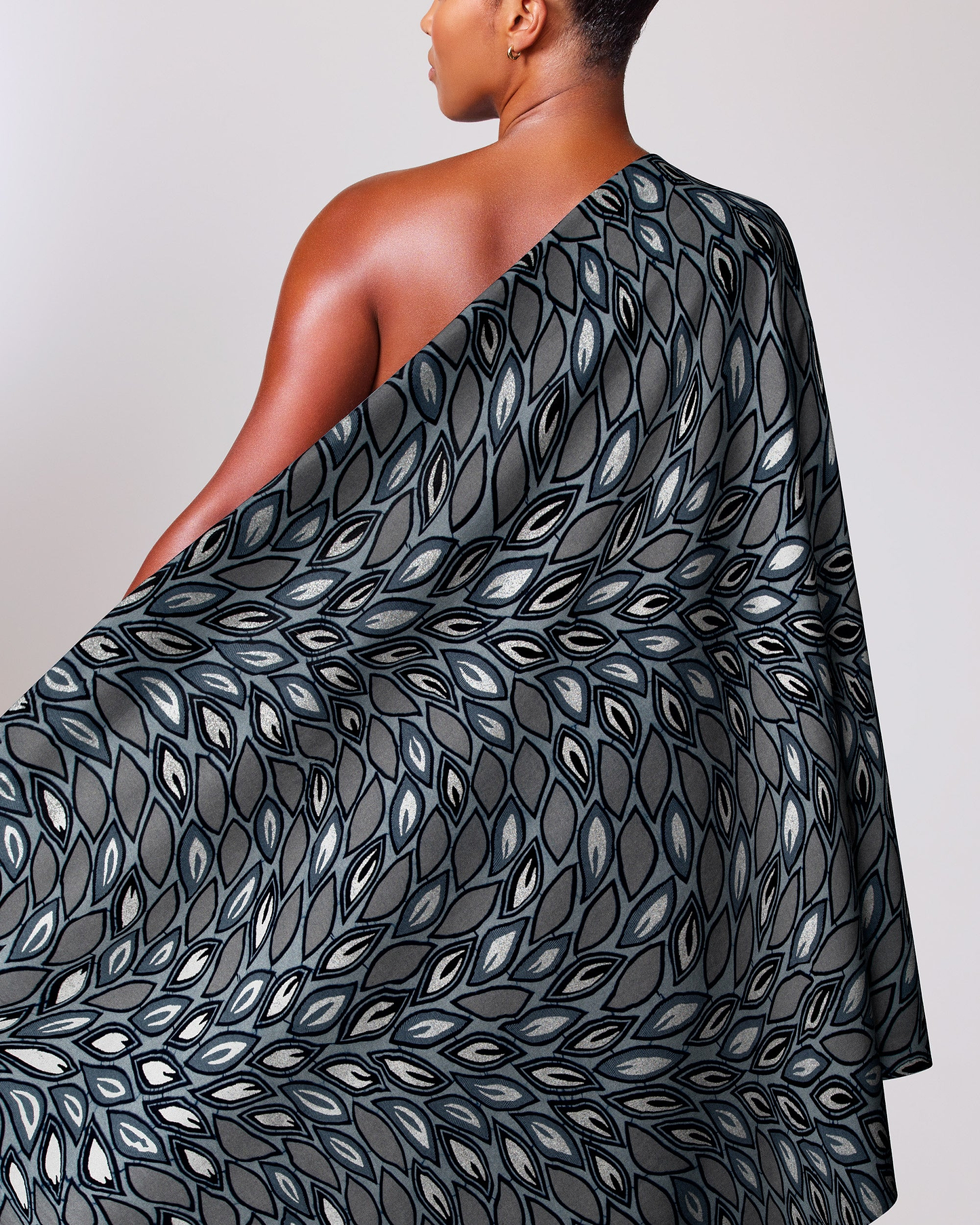Wax Hollandais | VL80022.011 | Silver Embellished