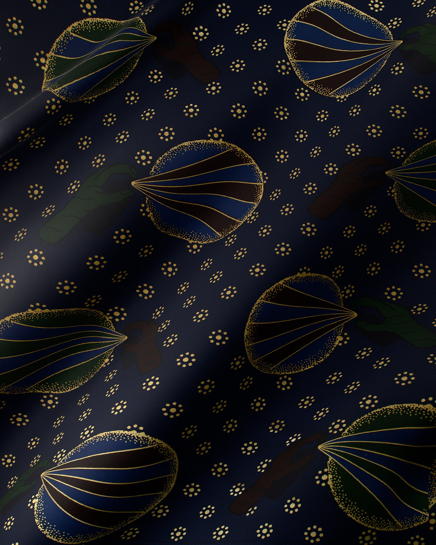 Sky Wax | VLA0020.170 | Gold Embellished