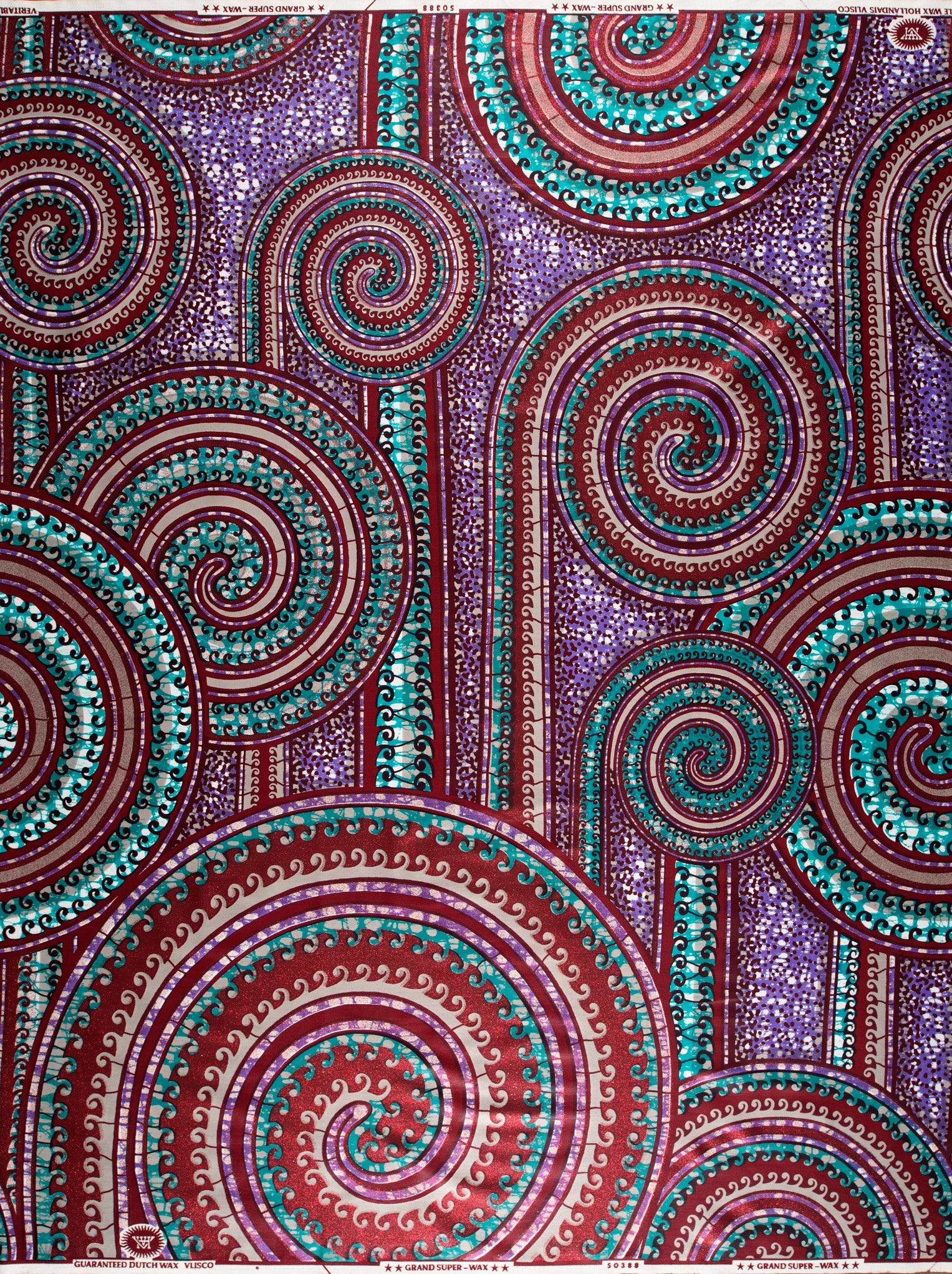 Vibrant patterned fabric deep purples grand super-wax vls0388.007