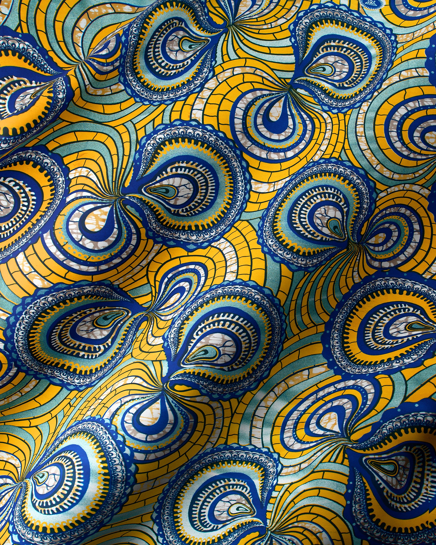 Vibrant yellow blue patterned fabric super-wax vls0695.012