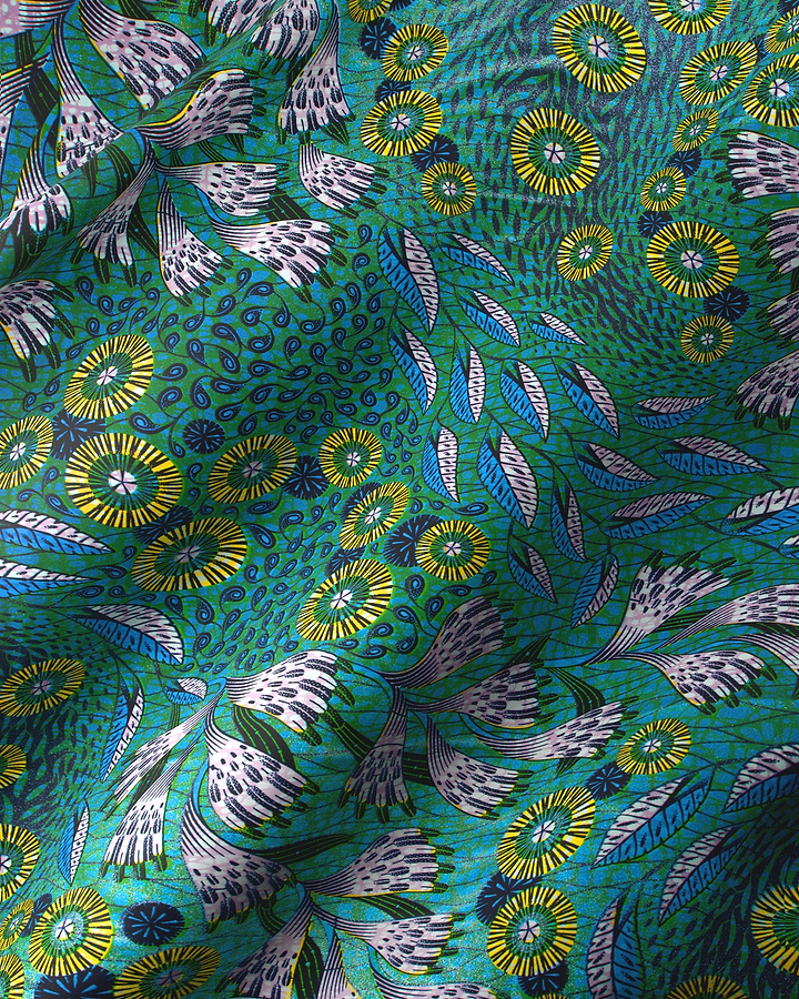Green floral patterned fabric grand super-wax vls1690.001