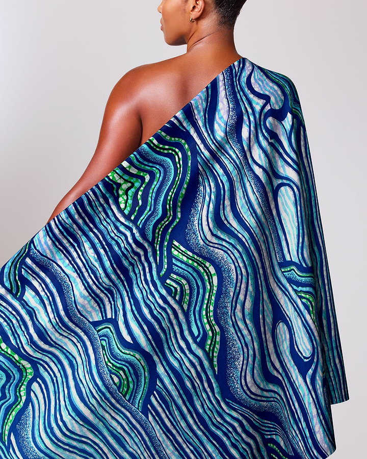 Blue green patterned fabric drape grand super-wax vls2250.007