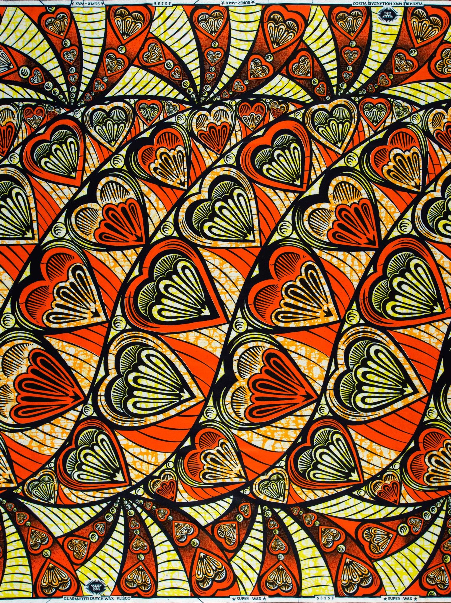 Vibrant orange cream patterned fabric super-wax vls3258.013