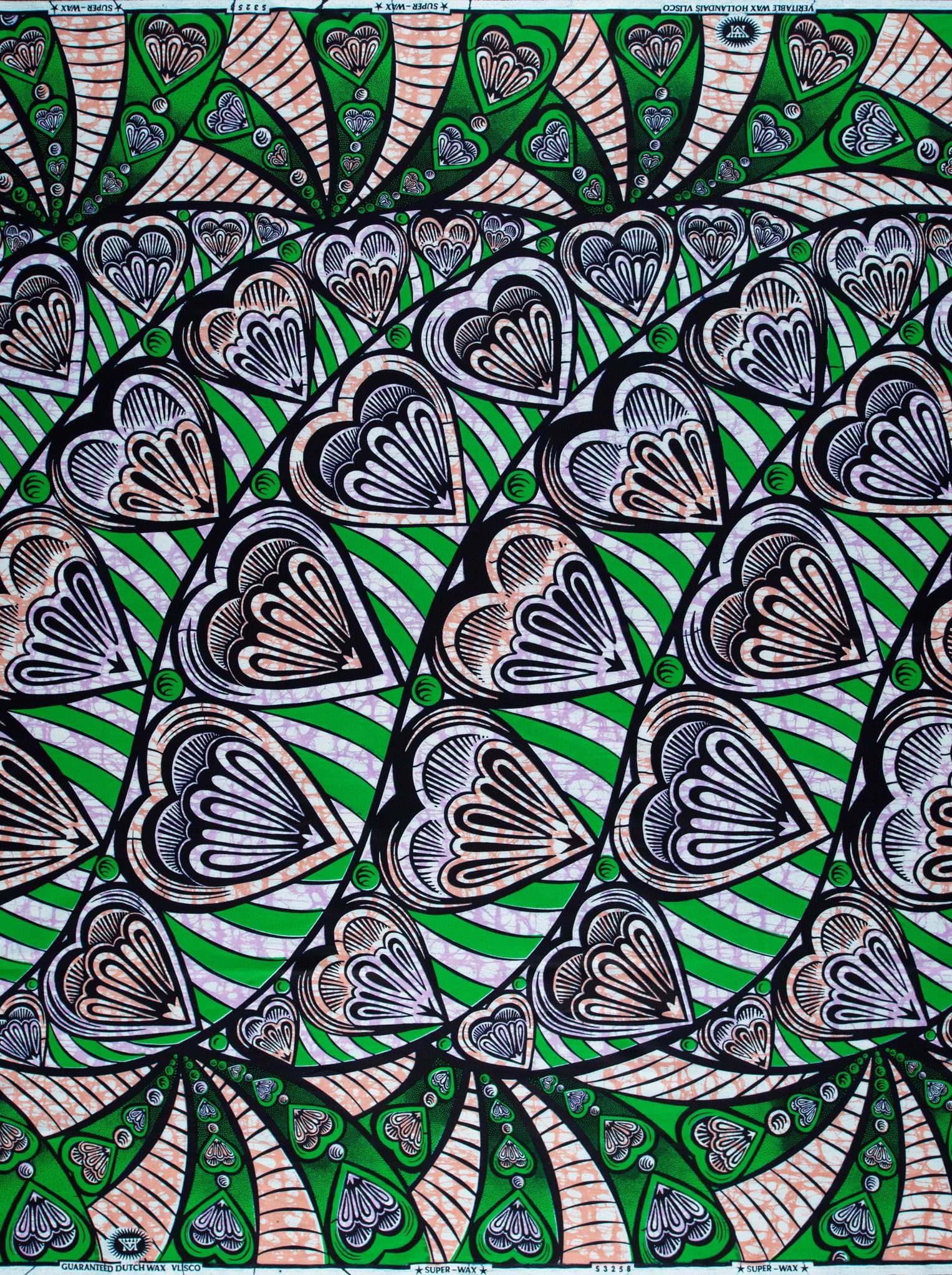 Vibrant green black patterned fabric super-wax vls3258.014