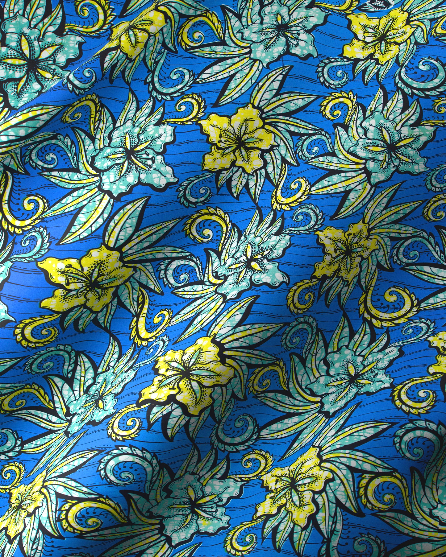 Vibrant blue fabric adorned lively super-wax vls3575.019