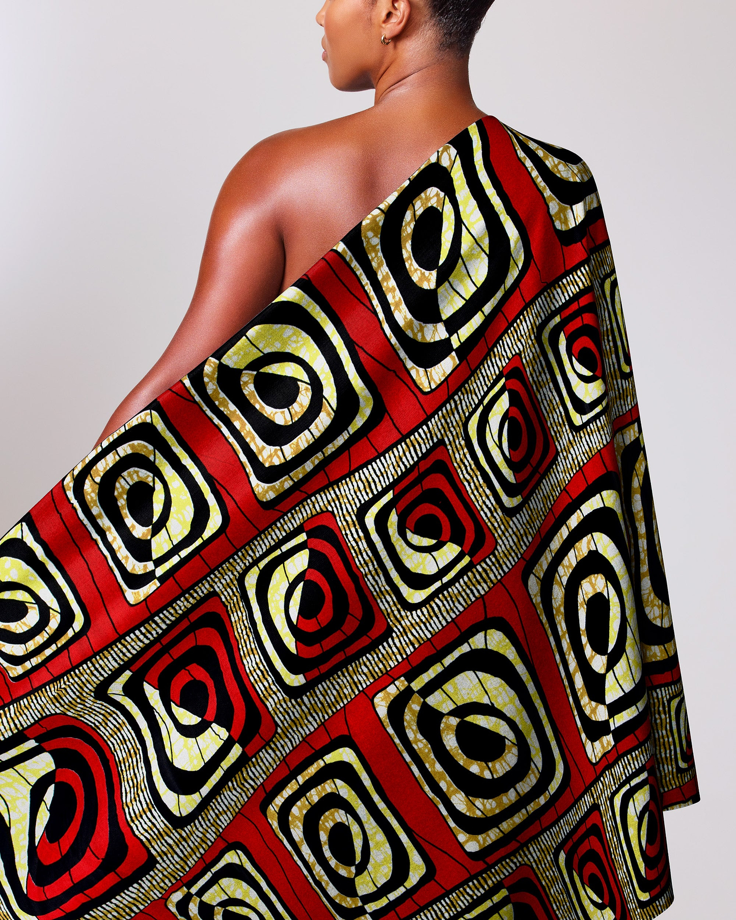 Vibrant red black cream geometric-patterned super-wax vls4163.009