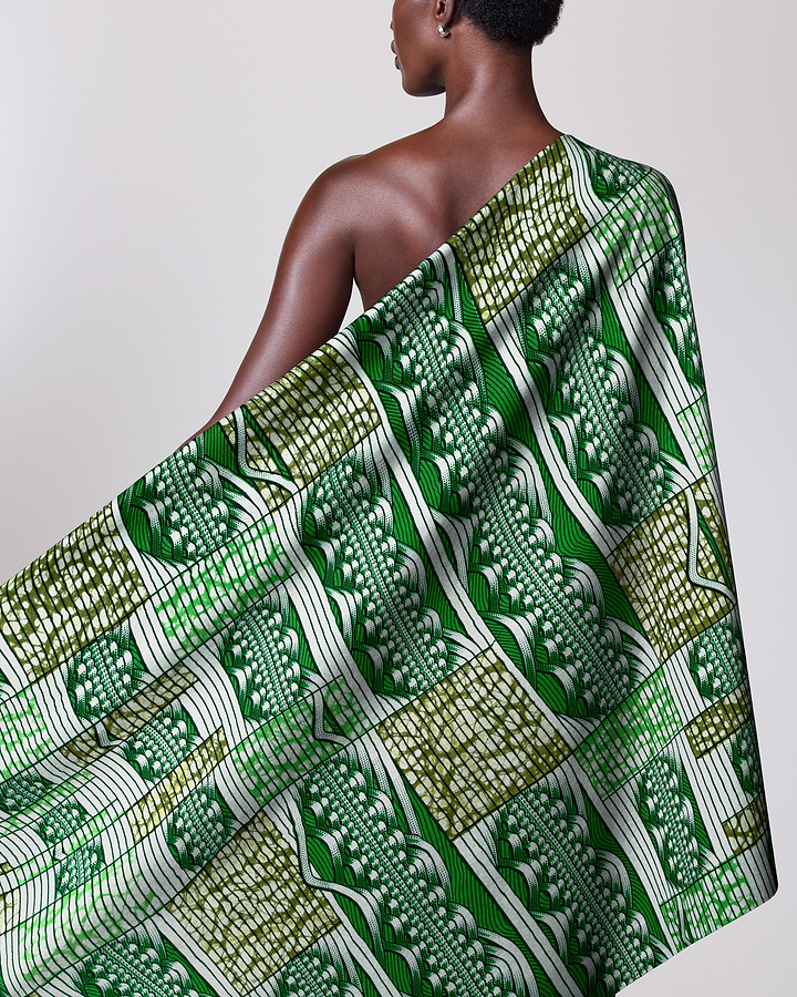 Vibrant green white patterned fabric super-wax vls6220.001