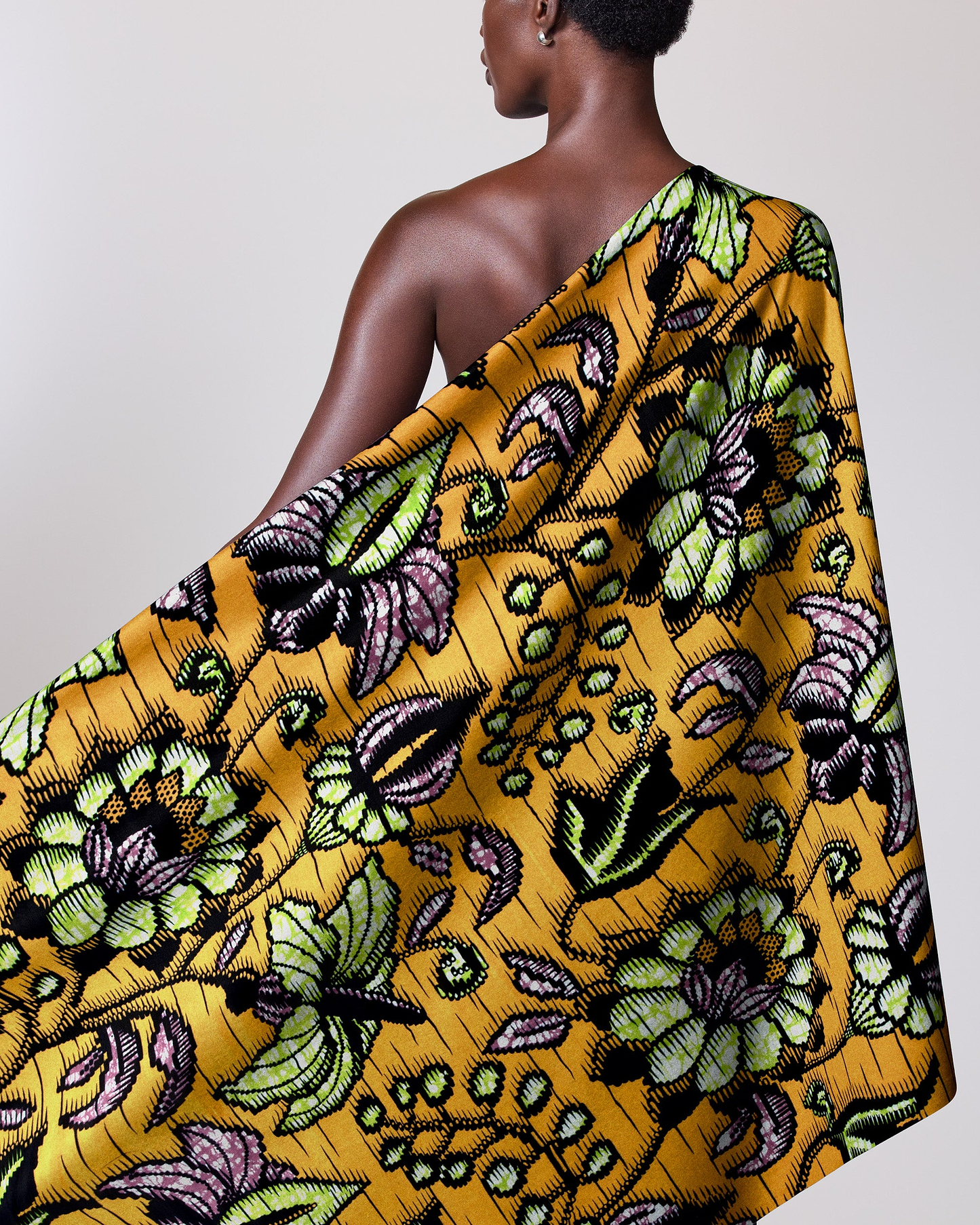 Vibrant yellow fabric intricate green super-wax vls6412.008